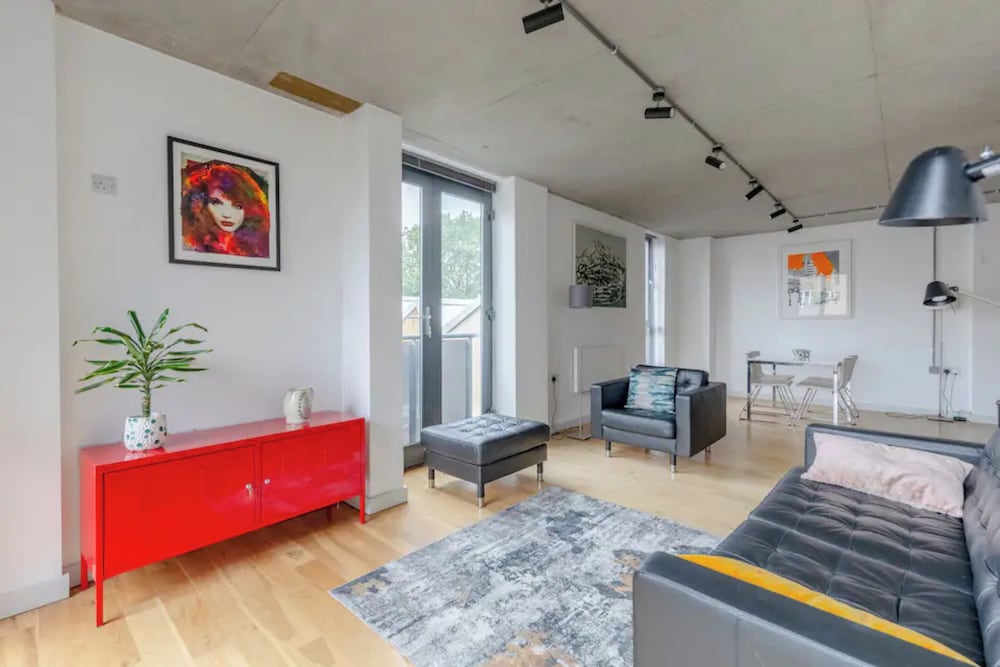 Фото Beautiful & Bright 2bd Flat - Dalston!
