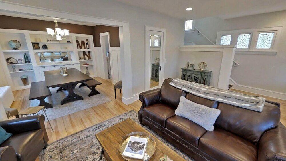 Фото Uptown Jewel