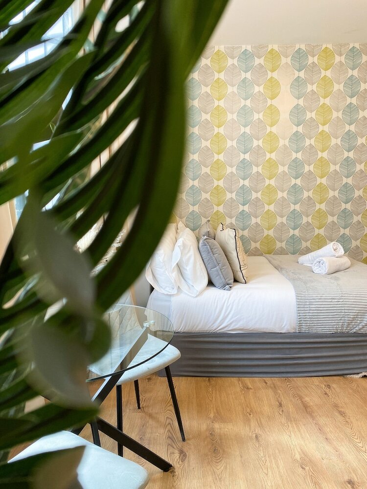 Фото Holland Road Stays