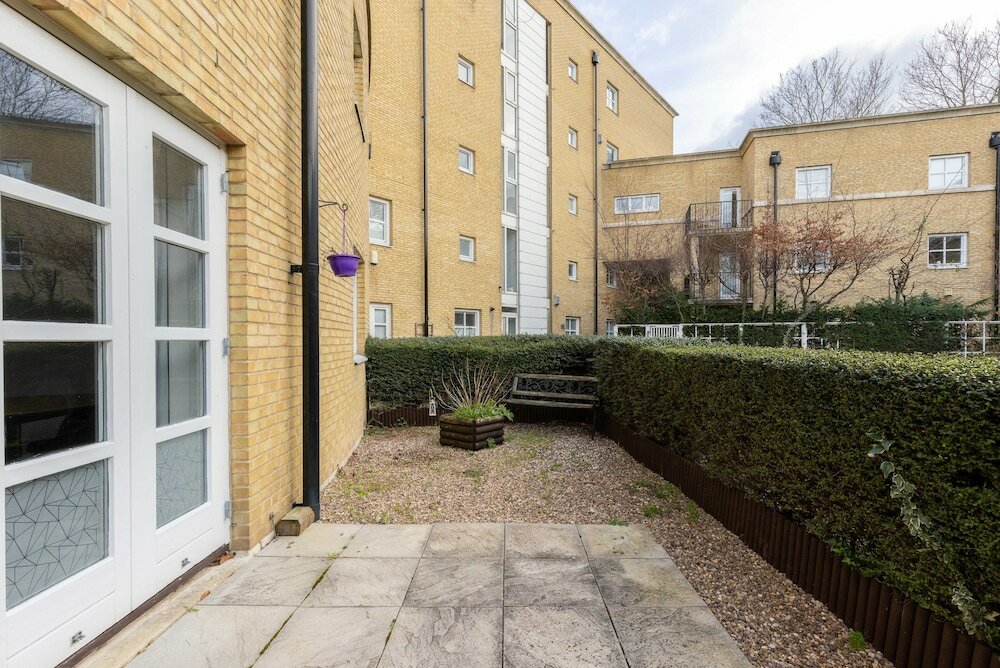 Фото The Rotherhithe Apartments