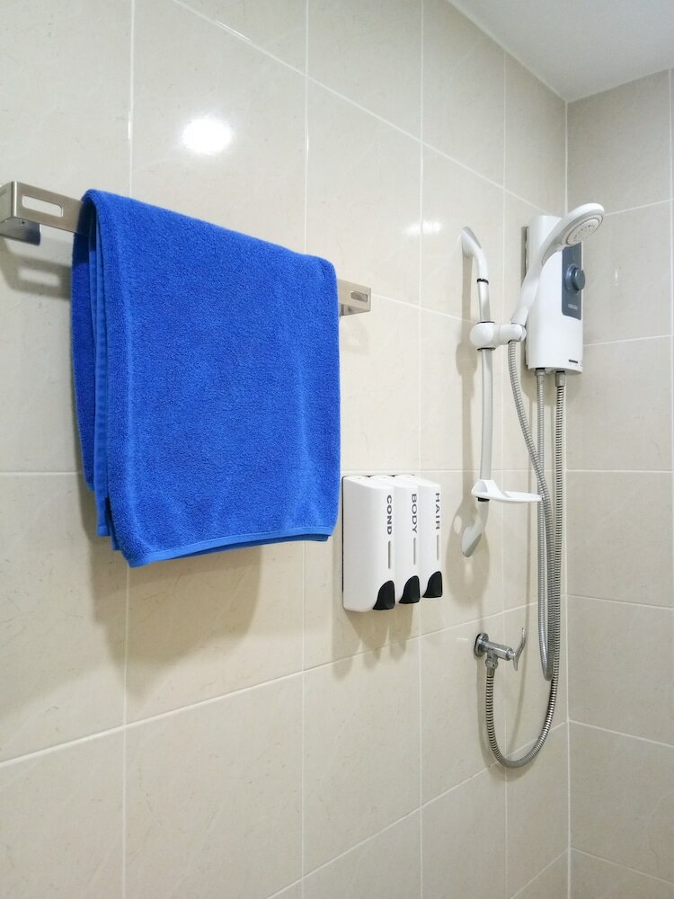 Фото Island Patong Beachfront Apartments