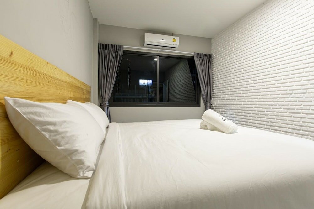 Фото Fine Bed Hotel
