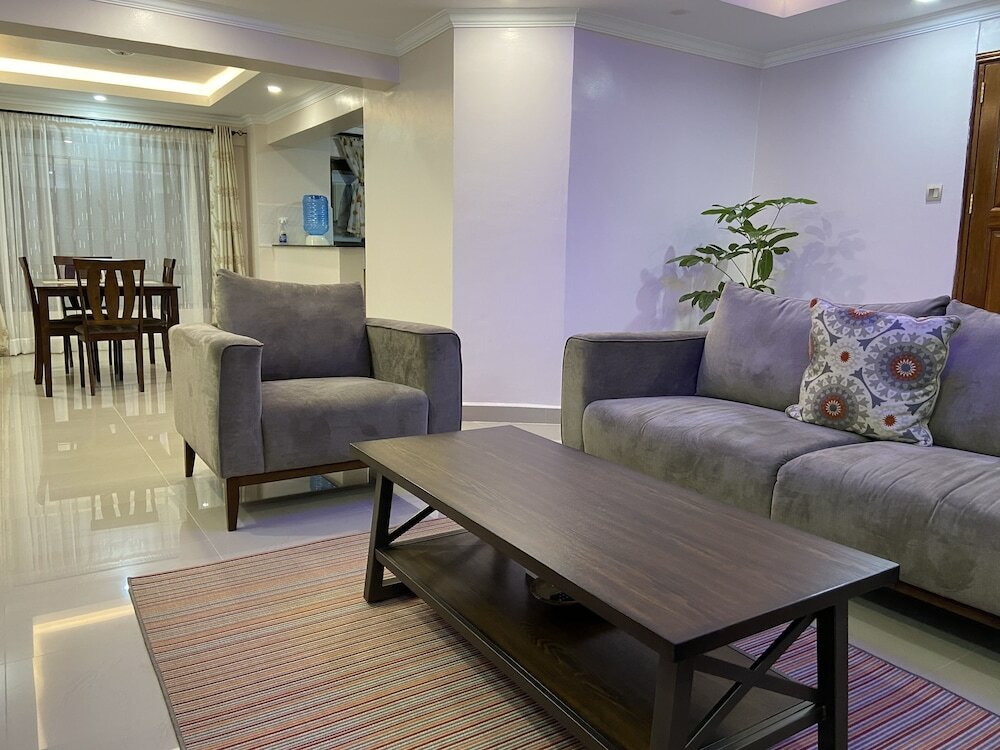 Фото Midtown C32 Executive Suites