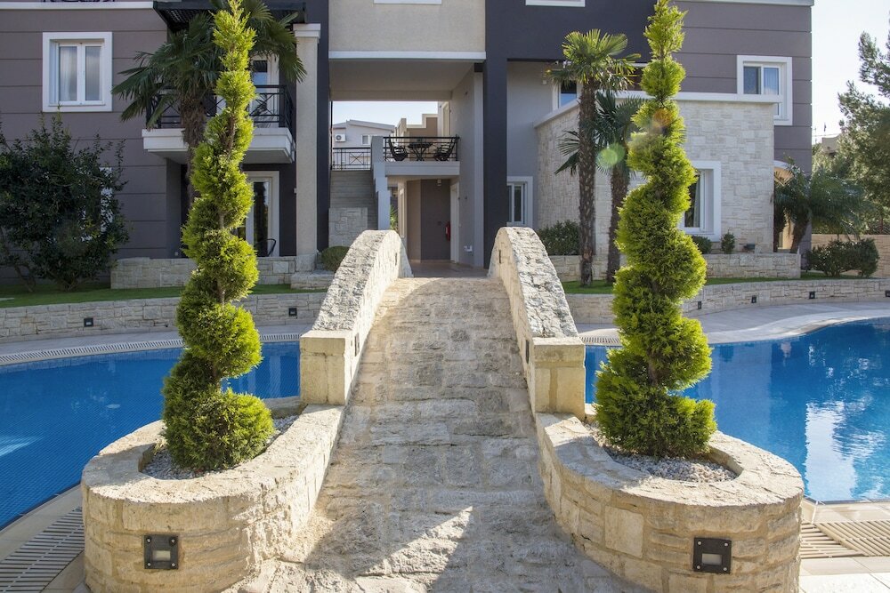 Фото Artdeco Luxury Suites