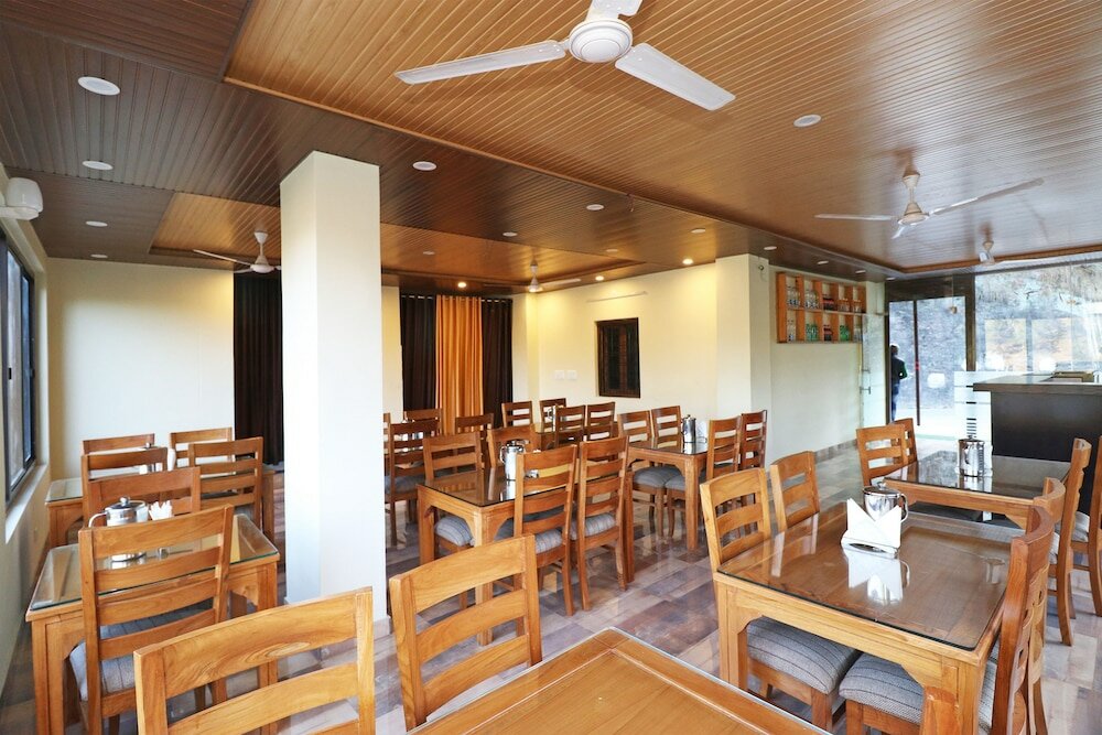 Фото Oyo 26757 Md's Residence