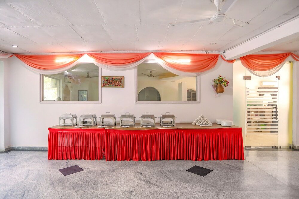 Фото Fabhotel Aravali Suites