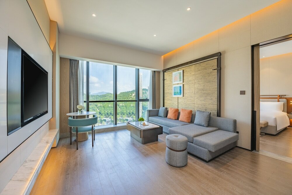 Фото Holiday Inn Zhuhai City Center, an Ihg Hotel