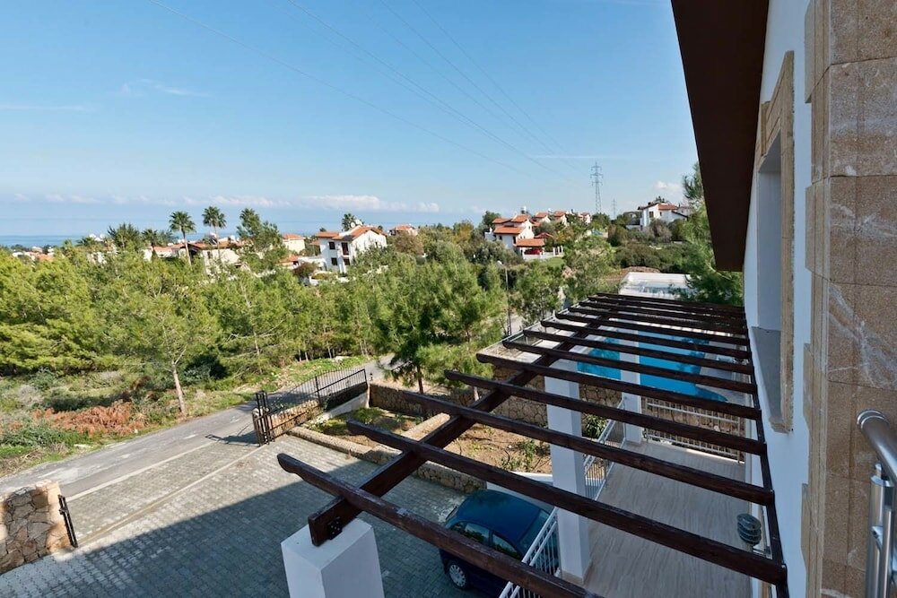 Фото Villa Lagoon by Amy Villas