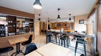 Фото Hotel First Rodez