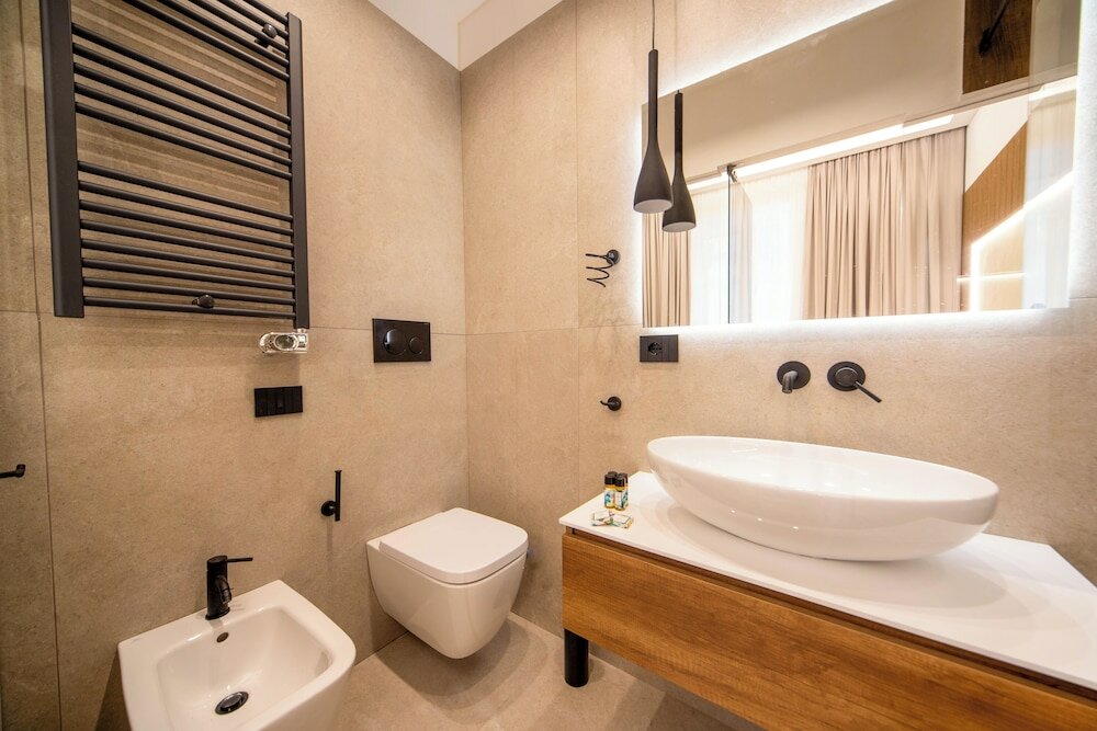 Фото Mamalu Studios and Suites