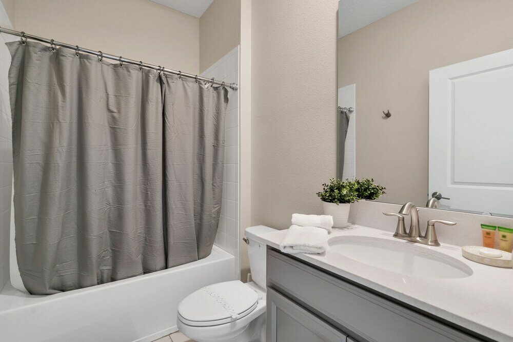 Фото Edgy, Modern 6 Bed 5 Bath