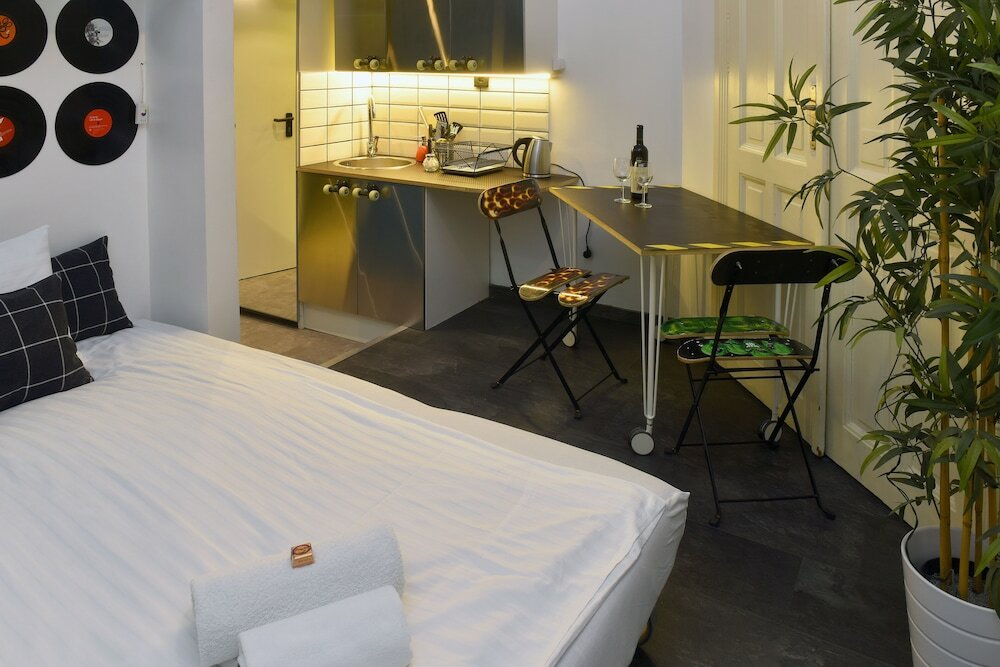 Фото Walk Inn Váci 42