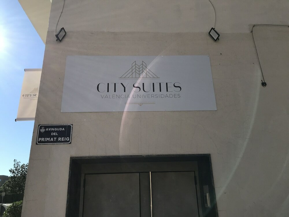 Фото City Suites Universidades