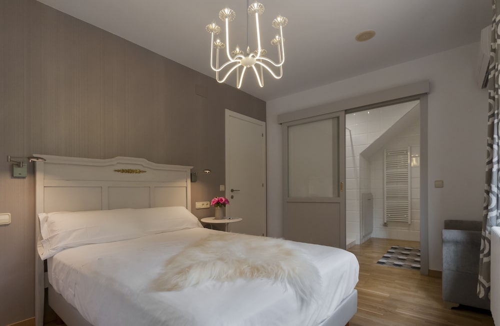 Фото El jardí de l'avet