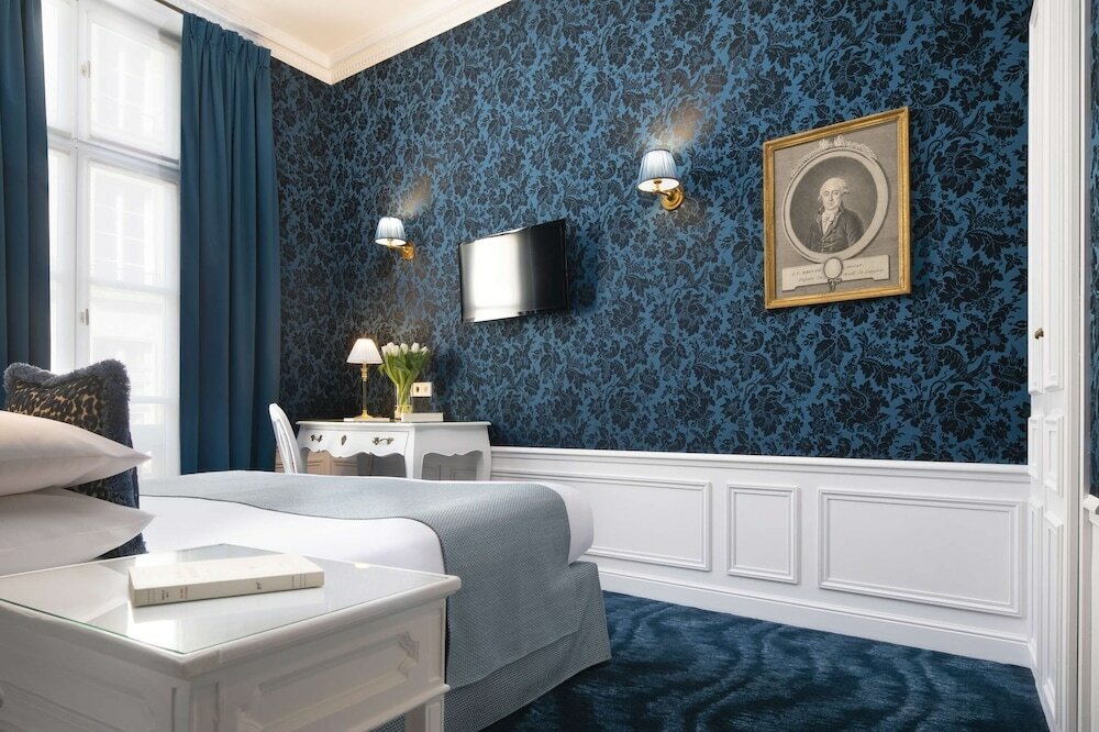 Фото Odeon Hotel