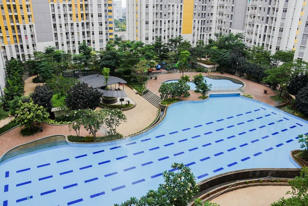 Фото Comfort And Homey 2Br At Springlake Apartment Bekasi