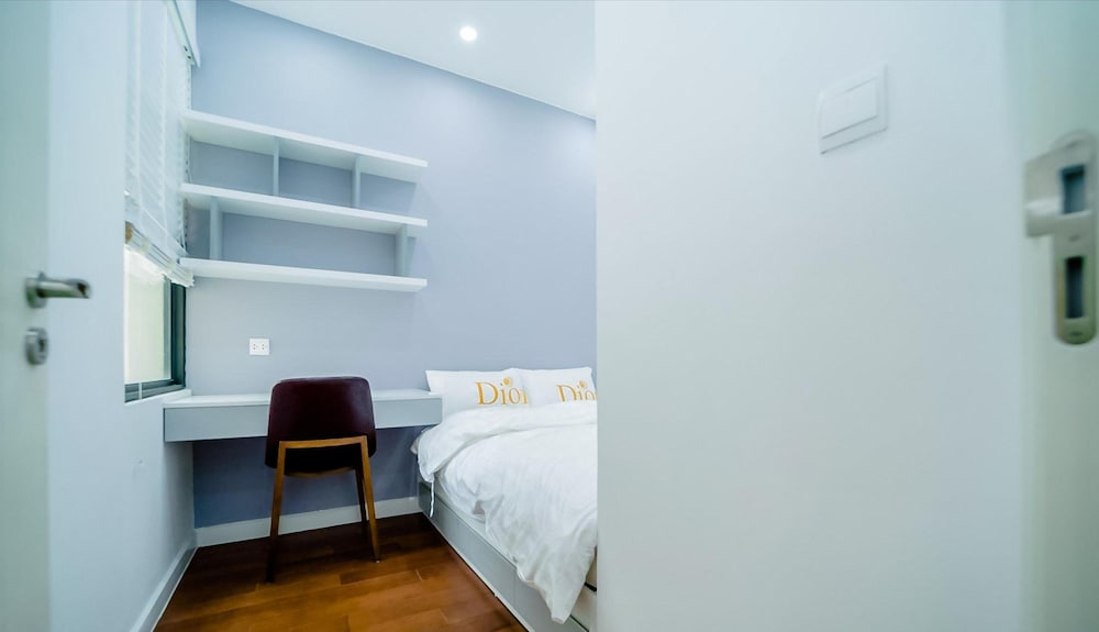 Фото Manmo Park Home D'capitale