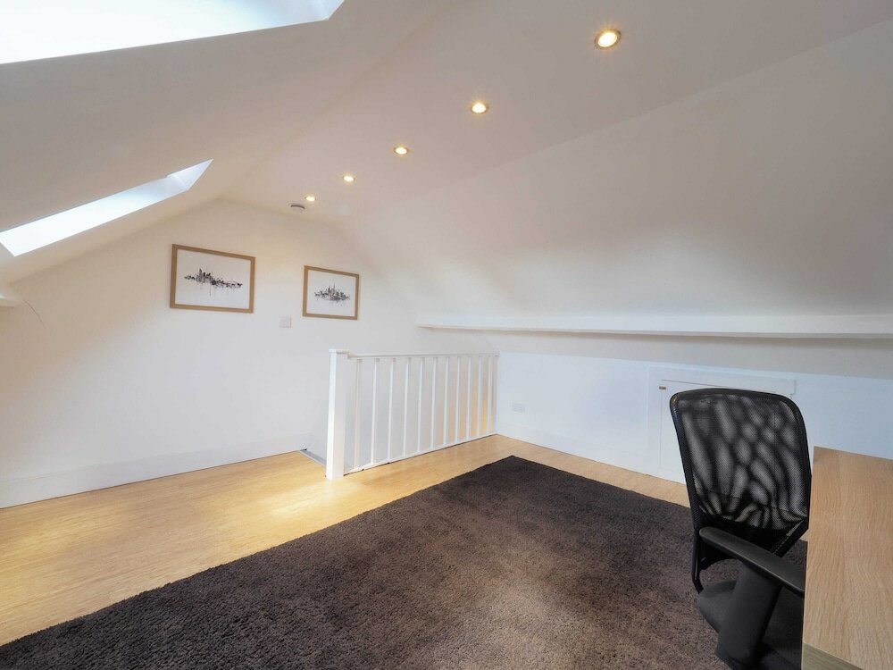 Фото Herbert Road