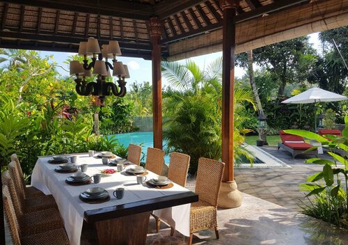 Гостиница Villa Kompiang Bali