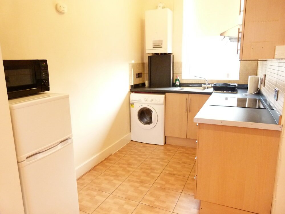 Фото Ss Property Hub - Canary Wharf Family Apartment