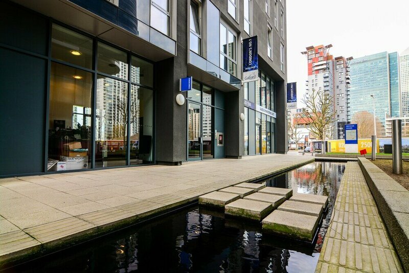 Гостиница Apartment Wharf - Indescon Wharf в Лондоне