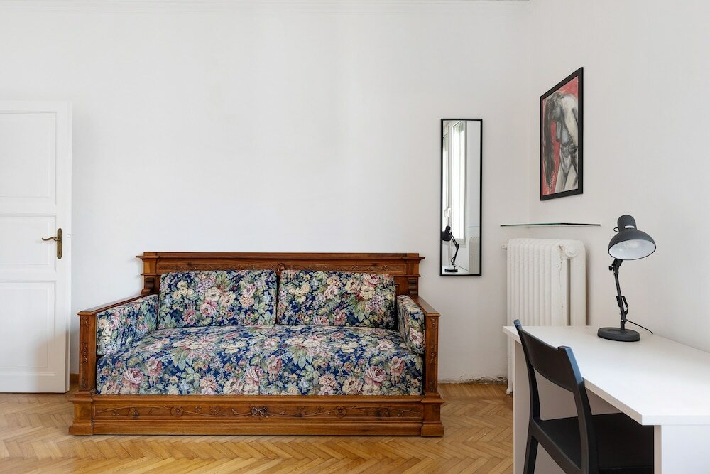 Фото Irnerio Apartments Yellow Cat