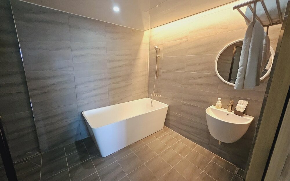 Фото Pohang Raja B Hotel