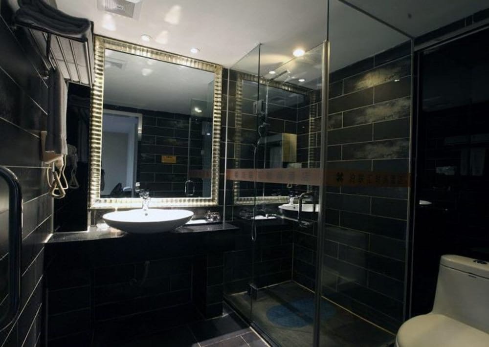 Фото Bo Lian Hui Fashion Hotel