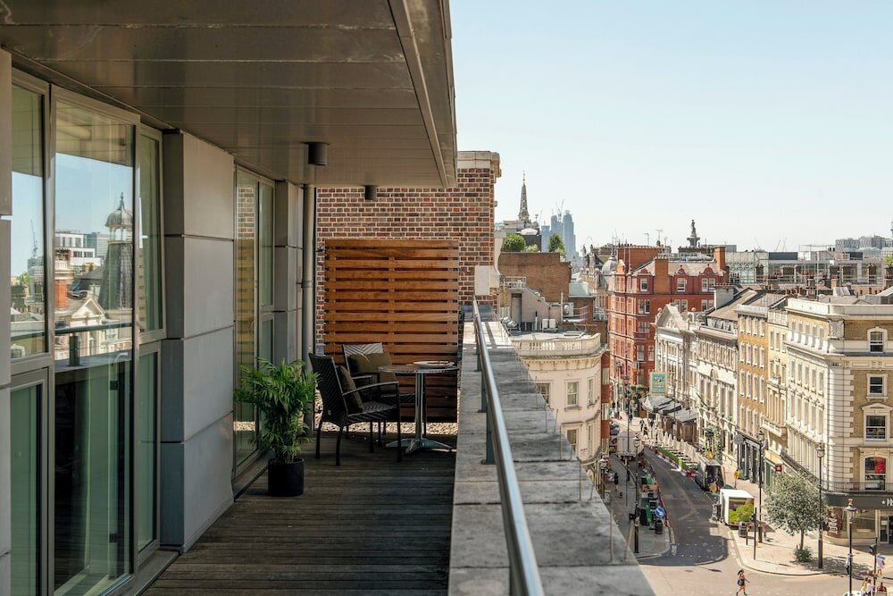 Фото Cove St Martin’s