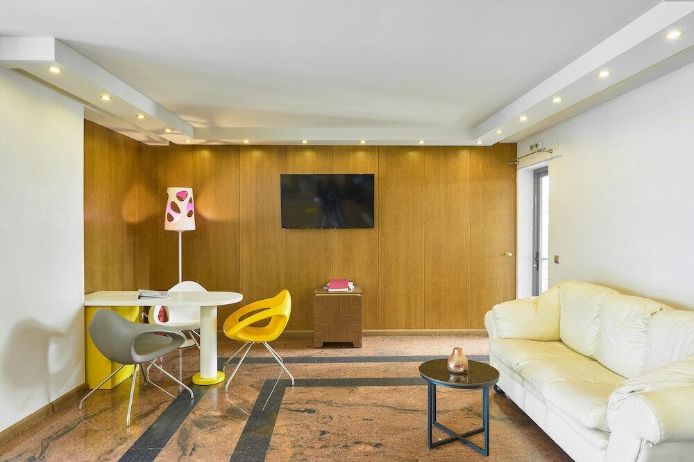 Фото Hotel Mediterranean Resort