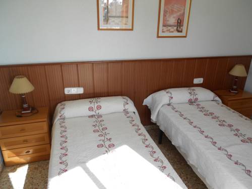 Фото Hostal El Palmeral