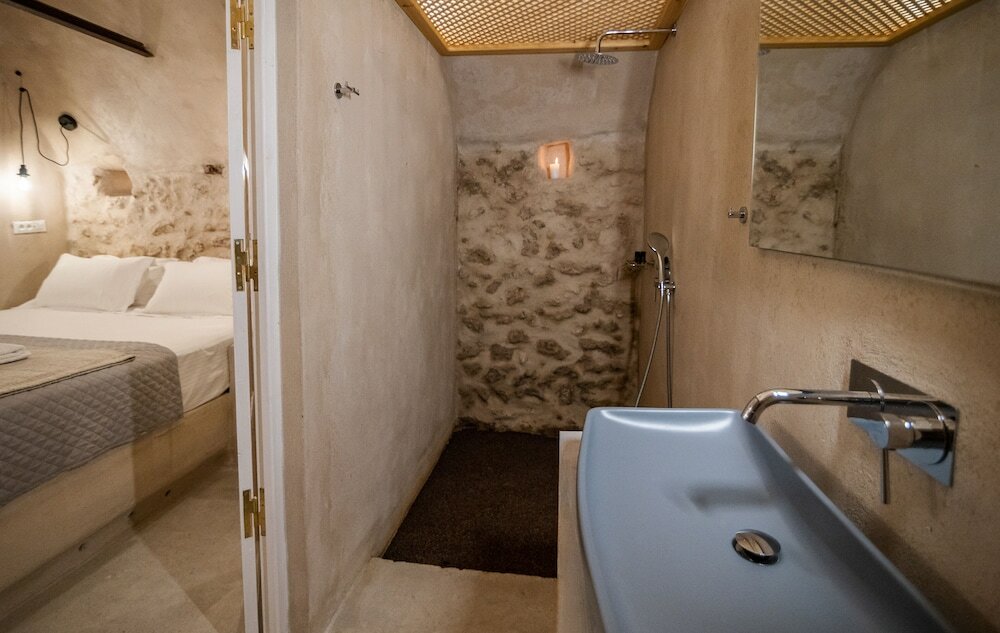 Фото Oia Cellars