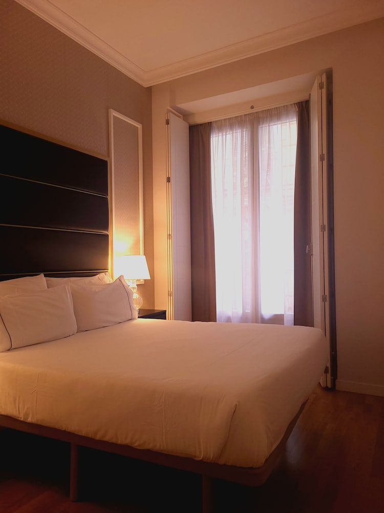 Фото Tgh Gran Vía Apartments