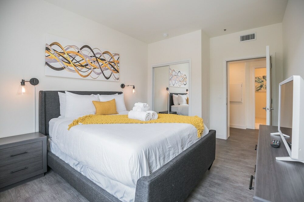 Фото UrHomeInPhilly - 40th & Pine