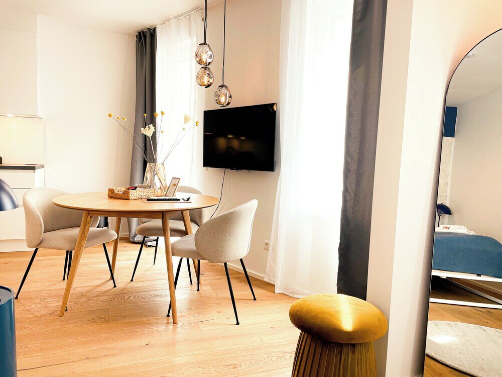 Фото Vienna Heights Premium Apartments