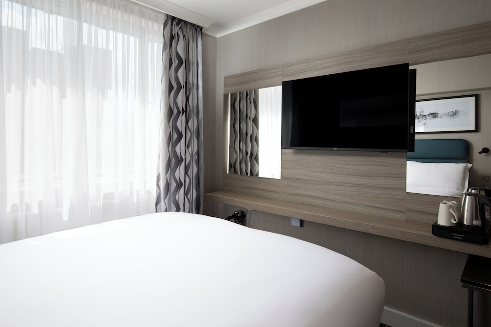 Фото Royal National Hotel