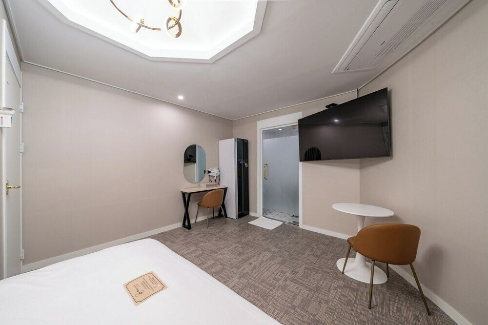 Фото Dk Incheon Airport Hotel