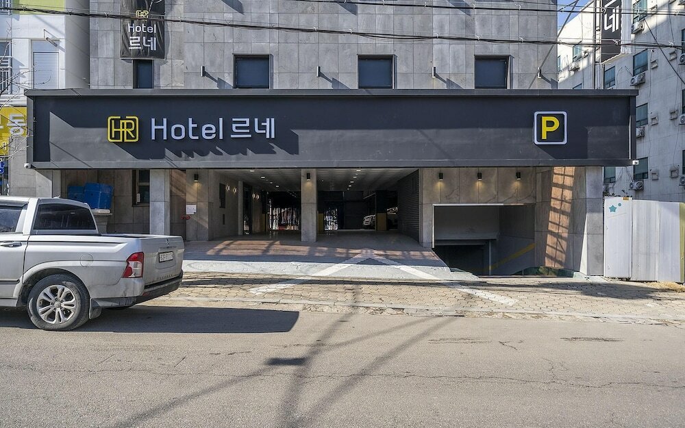 Фото Bucheon Renee