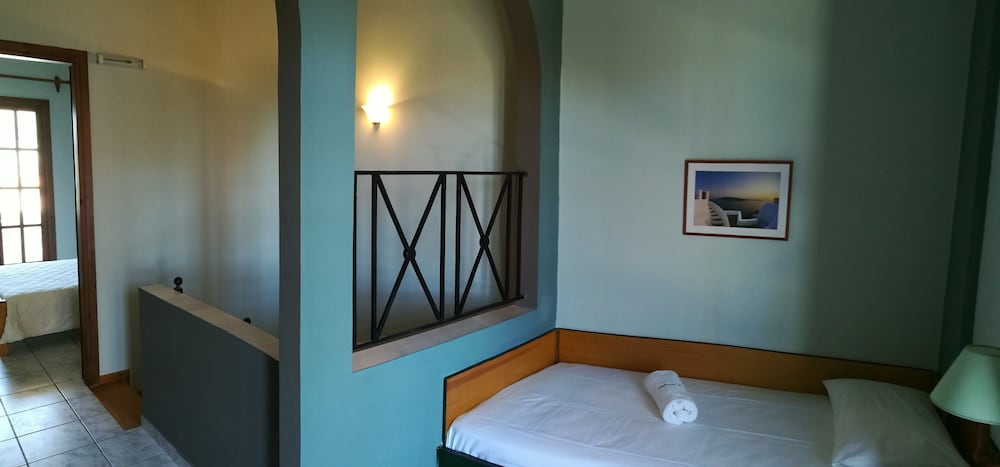 Фото Lakonia Bay - Apartments