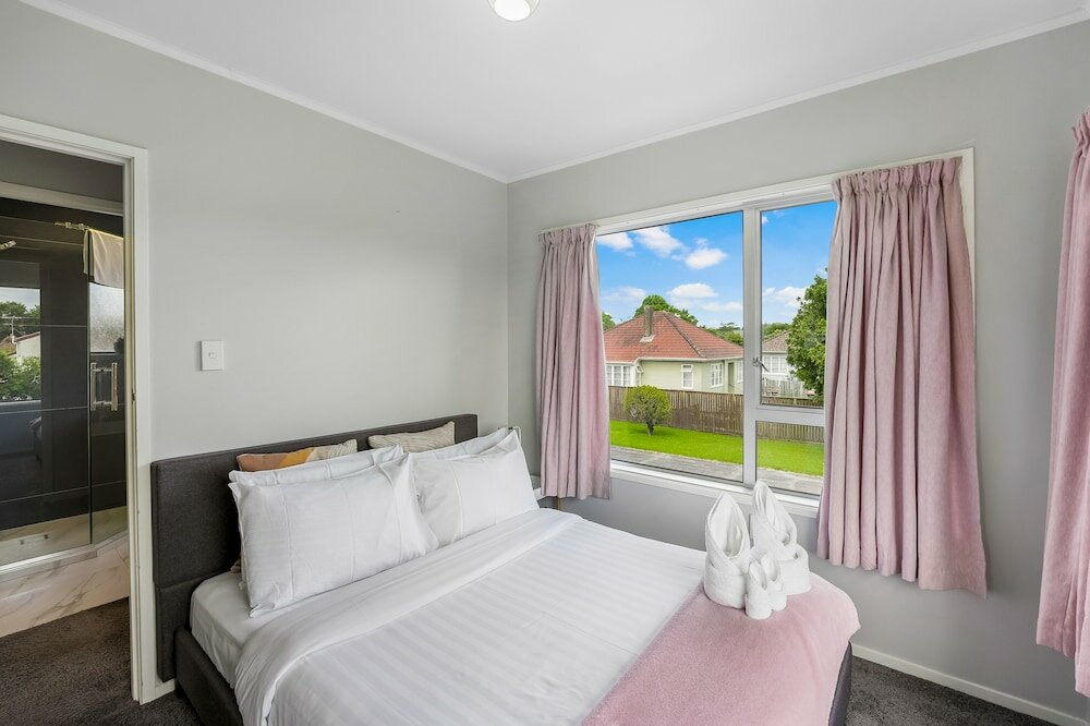 Фото Inner City Retreat - WiFi - Netflix