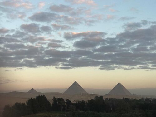 Гостиница Heru Pyramids View Hotel