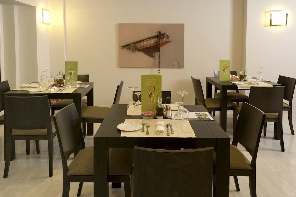 Фото Astoria Hotel