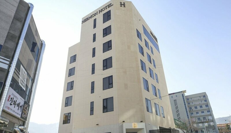 Гостиница Hermon Hotel Gangseo