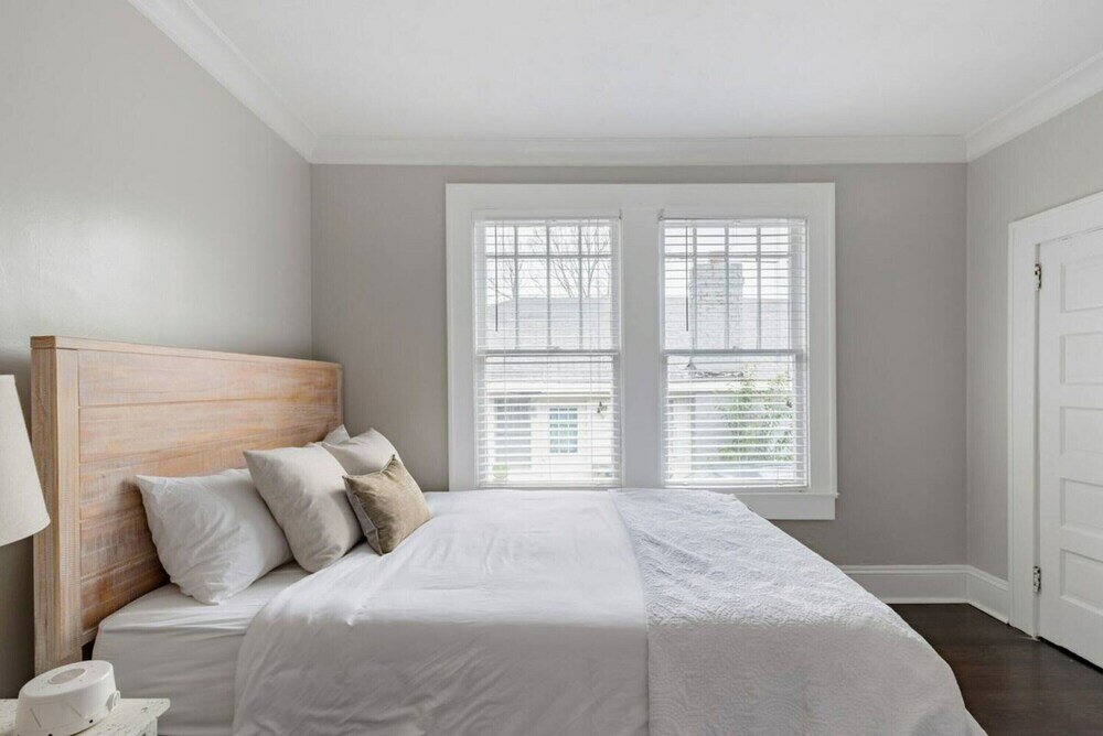 Фото Bright and Modern Close to Everything