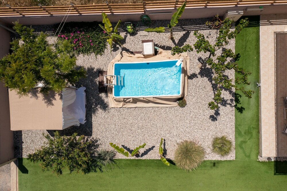 Фото Modular Bungalows With Heated Pool Artemis Greece