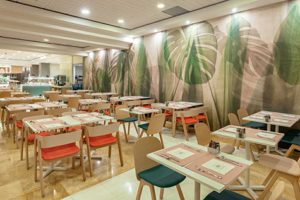 Фото Hotel Rh Ifach