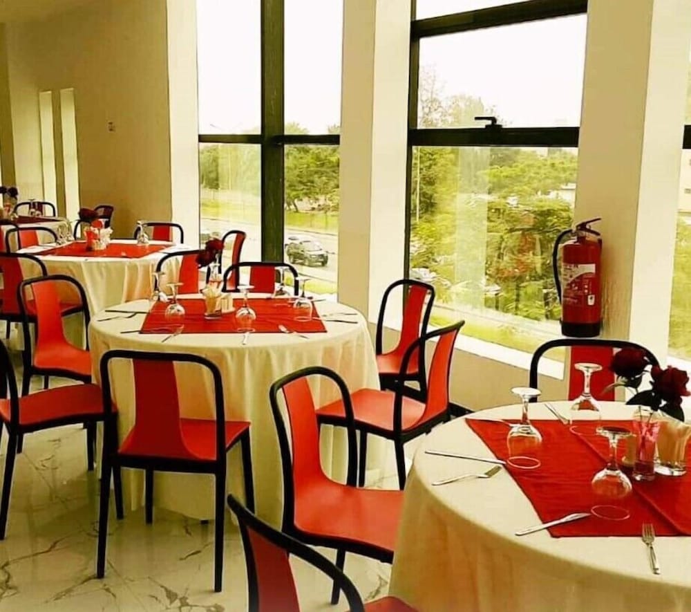 Фото 36696713827