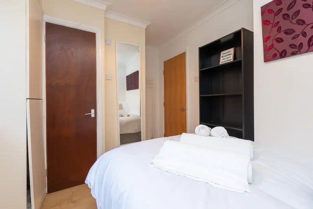 Фото Cosy & Charming 2bd Flat Near Essex Road