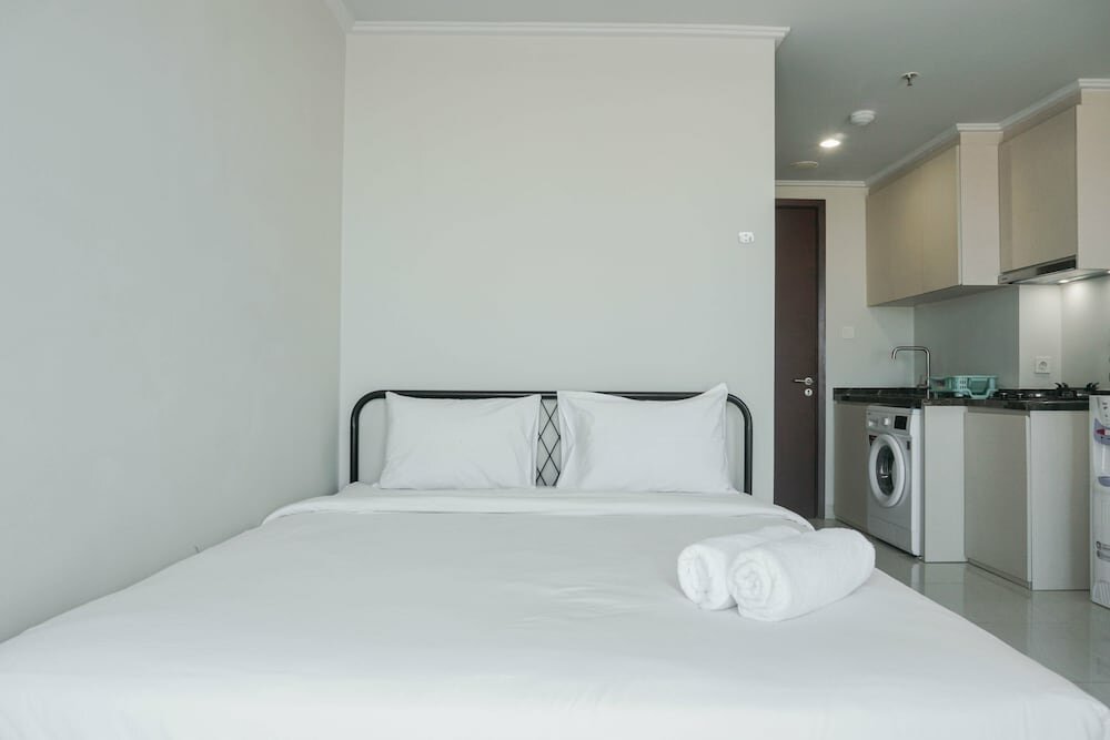 Hotel Minimalist and Comfort Studio at Green Sedayu Apartment, Jakarta, photo