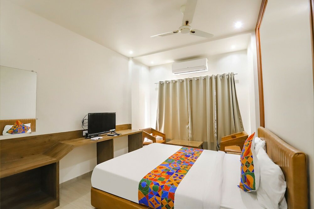 Фото Fabhotel Prime Ashoka Imperial